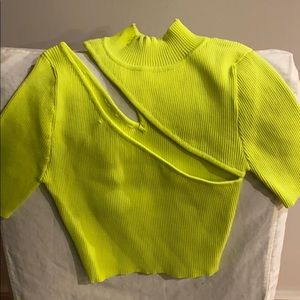 Semi turtleneck crop top cut out